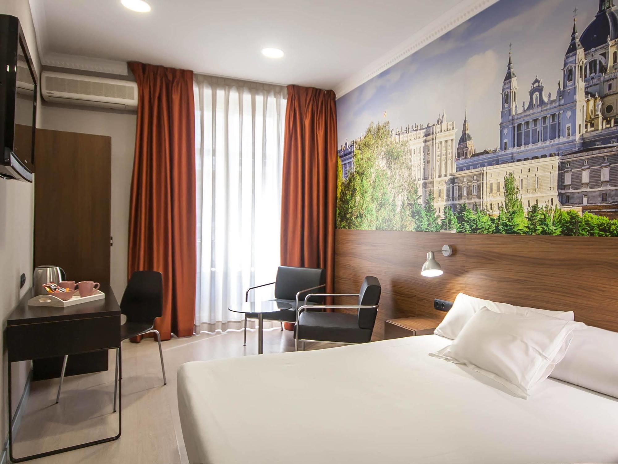 Bypillow The Citadel Madrid Exterior photo